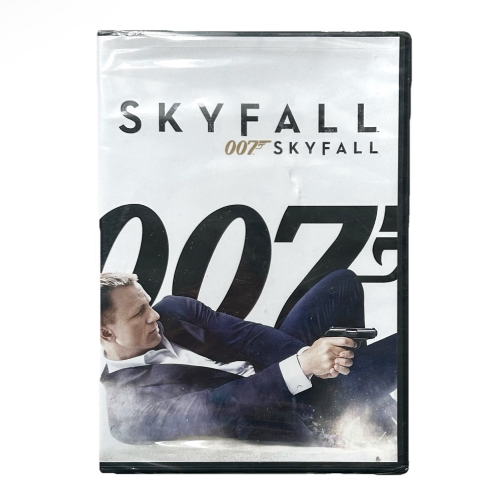 Skyfall 007 James Bond Film DVD 2012 New Sealed Movie Daniel Craig Spy Agent